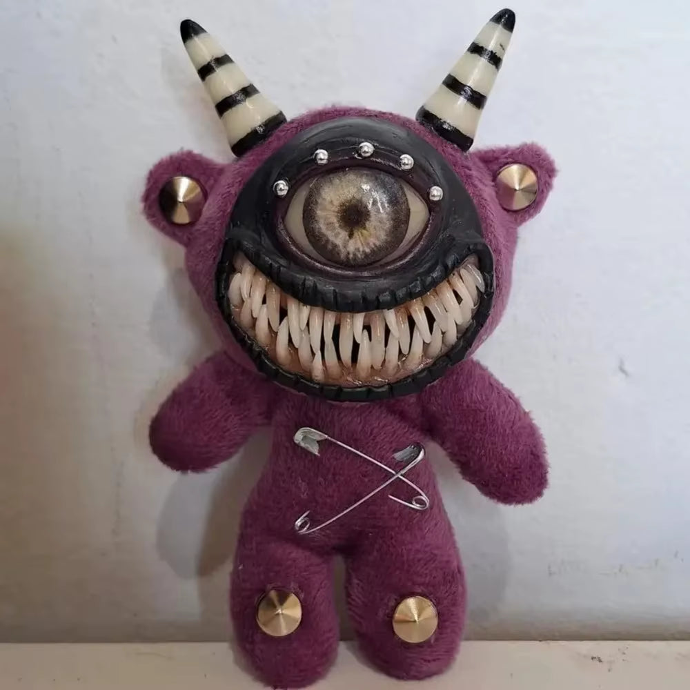 Gothic Halloween Keychain Handcrafted Creepy Cute Plush Doll Keychain with One Eye Weird Horror Doll Design Backpack Accessories